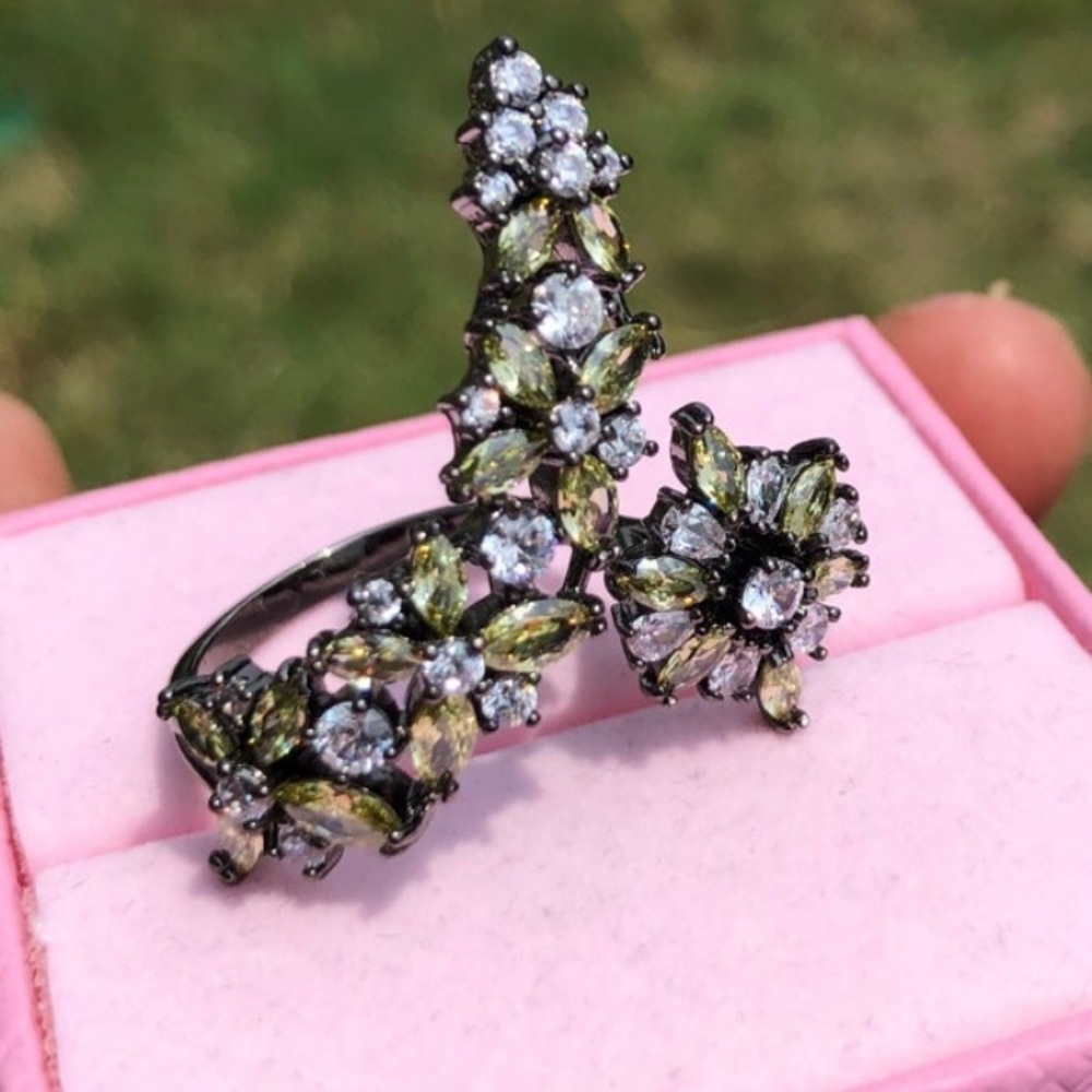 Hematite Finish Adjustable Ring With Green And Cl… - image 7